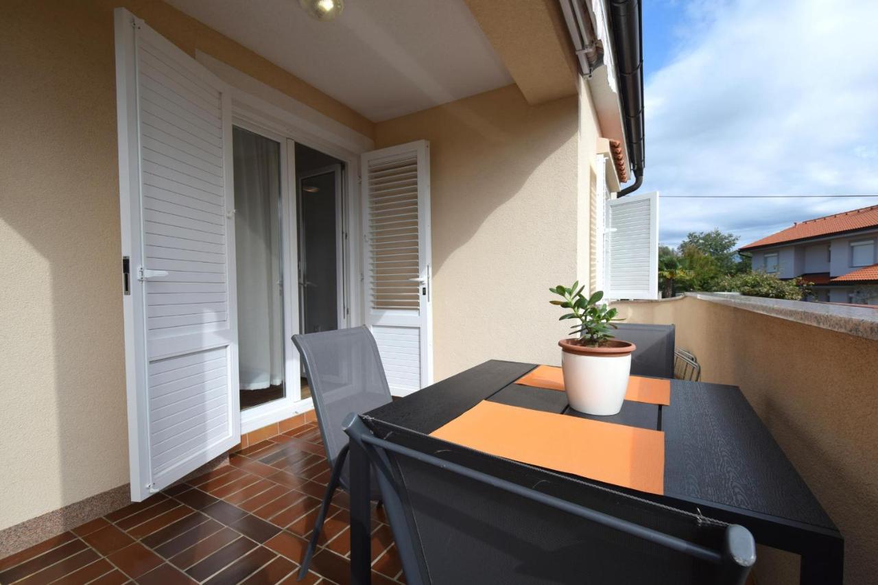 Apartments Julia Cizici Ngoại thất bức ảnh